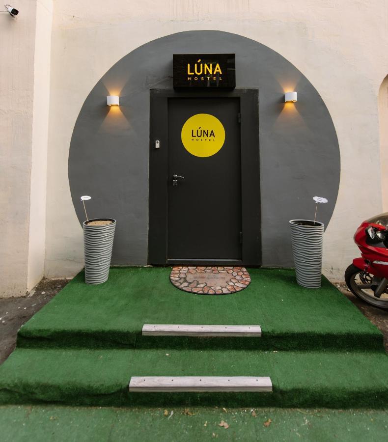 فلاديفوستوك Luna Hostel & Rooms المظهر الخارجي الصورة